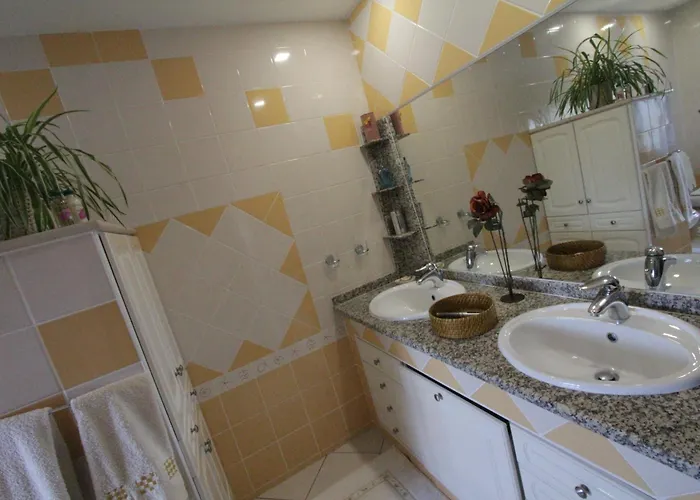 O Cantinho Da Rosa Holiday home *